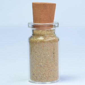 LIBYAN sand sample - Great Sand Sea - collected 2018 - natural sand sample - rare sample - no treatment - in glass jar - net weight 13.7 g