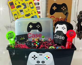7 Pcs Gamer Gifts Set - Gaming Kids Water Bottle, Funny Cap, Socks, Keychain,Cool Gaming Stuff Accessories And Gift Box For Christmas Birthday School Classroom Men Dad Teen Boy Boyfriend Gamer