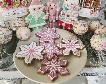 Set of 5 Faux Pink Pastel Gingerbread Snowflake Cookies for Tiered Tray Decor, Santa’s Cookies Display