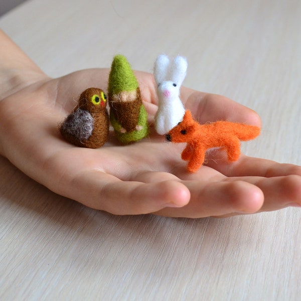 Miniature animals Miniature needle felted toy Bear Dog Horse Owl Cat Rabbit Fox Bird Hedgehog Squirrel Mouse Chicken Figurine