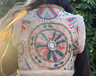 Creme gemütliche gefüttert Boho Weste Antike indische Textilhippie Weste abgeschnitten Festival Outfit Musik Konzert Boho Kleidung Gilet