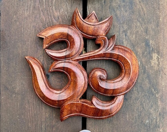 Decoración de meditación con arte de pared Om de madera tallada a mano