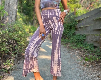 Wide Leg Yoga Pants / Flare Yoga Pants / Tie dye Bell Bottoms / Hippie Yoga Pants / Bohemian Yoga Pants / Comfy Lounge wear / Purple Flares