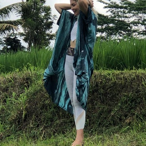 Robe kimono longue turquoise unisexe Festival Boho Resort Wear Robe de plage homme femme Boho Vêtements mode durable image 9