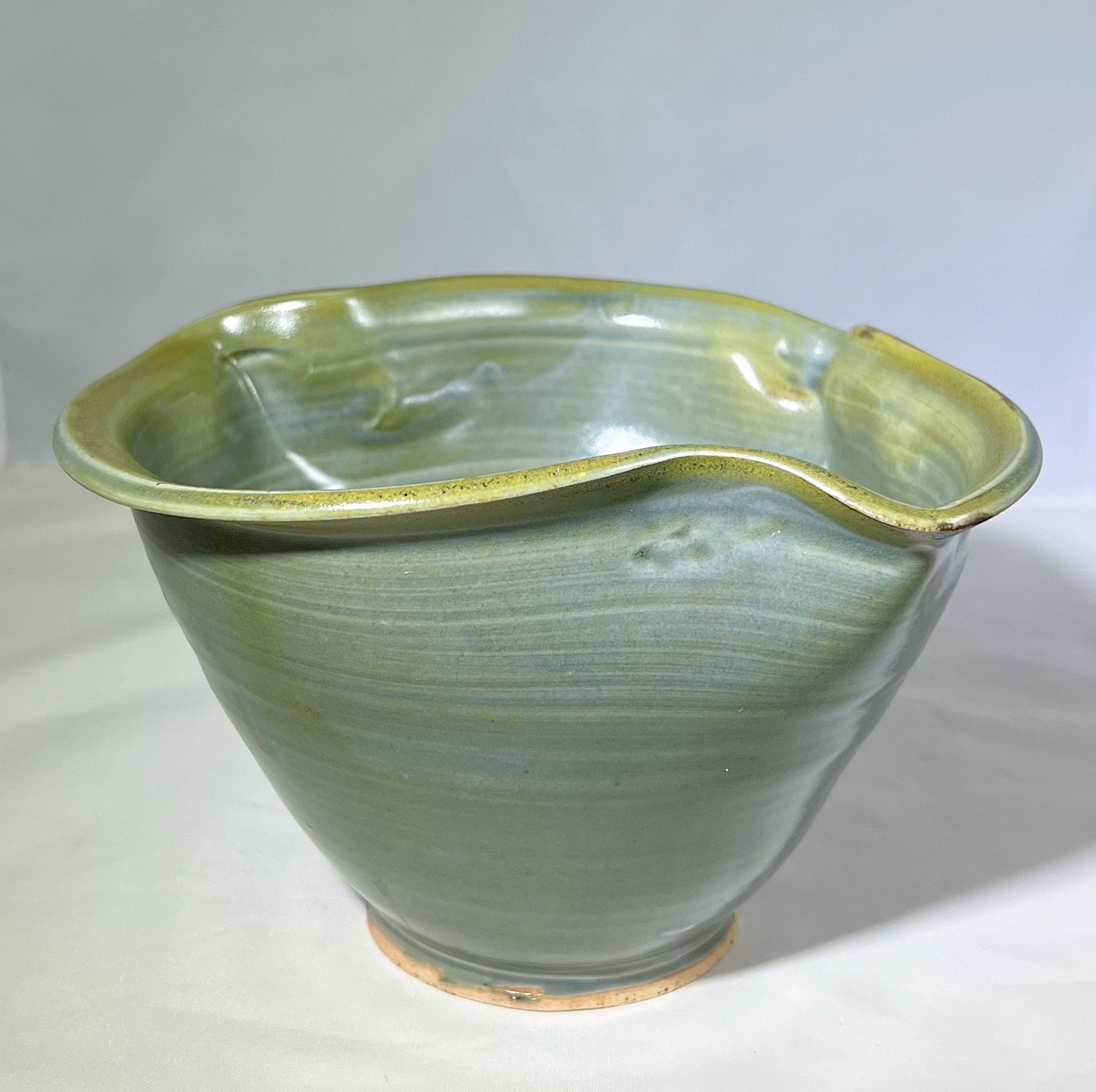 Hand Thrown Studio Art Pottery Bowl Pinched Rim Green Celadon Glazed ...
