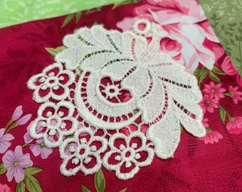 Twelve (12) 20 inch Floral quilt squares for quilt finishing Quilting Sewing Free Shipping