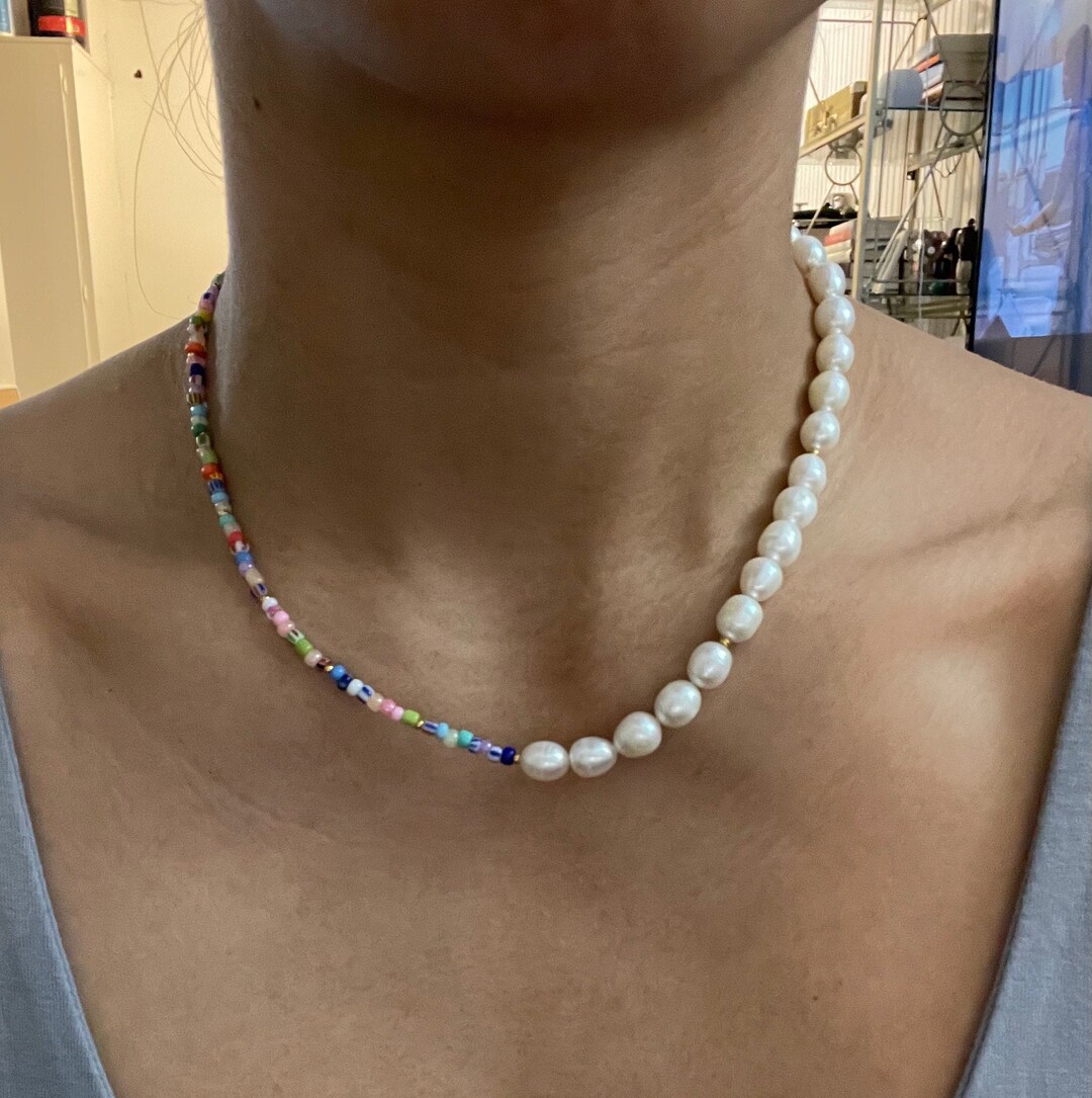 ●VVV● Mixed Pearl Smile Beads Necklace 21FWNK014MX Colourful and Pearl Necklace | Smiley Face Necklace