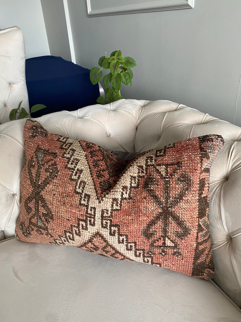 Soft red Pillow,40x60 cm 16x24 inches kilim pillow,carpet pillow,handmade pillow,boho pillow,vintage pillow wool pillow old pillow