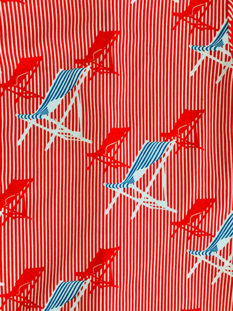 Women\u2019s S Polyester stretch knit Vintage 1970\u2019s psychedelic stripe beach deck-chair pattern shirt