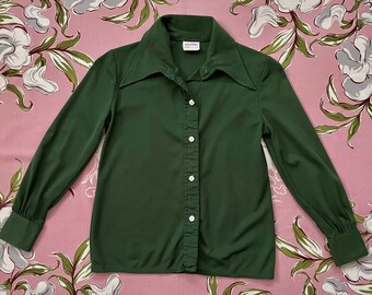 white stag tops