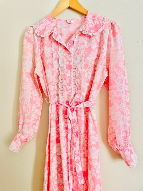 Vintage 1970’s bubblegum pink & white floral patt… - image 6