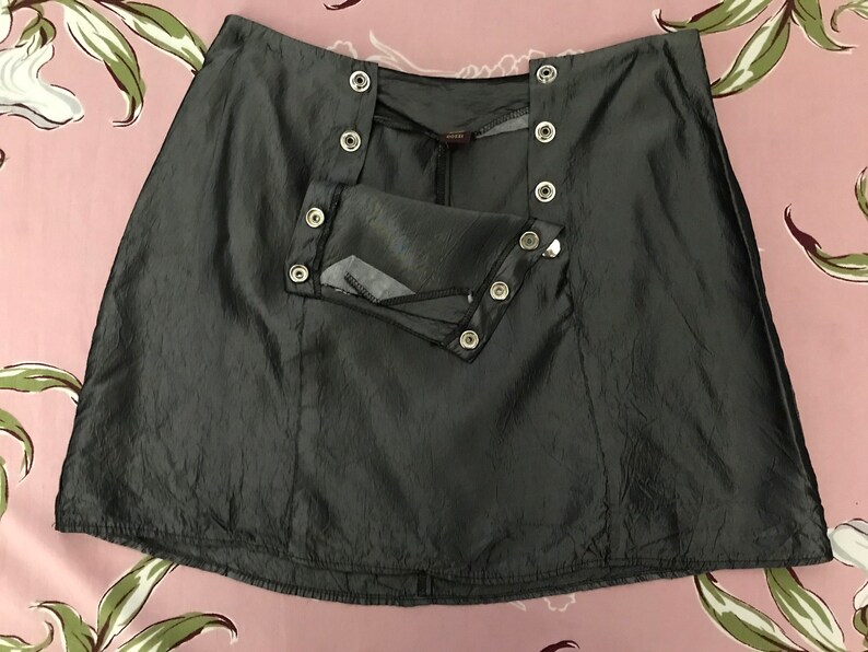 Gozzi brand Vintage 90\u2019s Y2K slate grey A-line mini skirt with double snap front Women\u2019s Size S petite