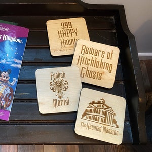 Haunted Mansion Untersetzer aus Holz - Disney Home Decor