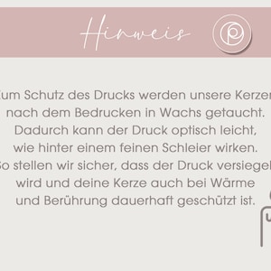 May include: A light beige card with the word "Hinweis" in cursive script at the top. The text below explains how candles are protected after printing. A candle icon is on the right.