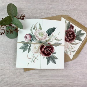 MUSTER - Hochzeitseinladung, Einladung Hochzeit, Quadratisch, Blumen, Ablauf, Klappkarte, Altarfalz - Serie 53