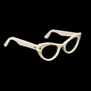 Vintage Cat Eye-zonnebril uit de jaren 1950 - Wit, goud en oranje - Handgeschilderde werveling - Dode inventaris - Groene lens