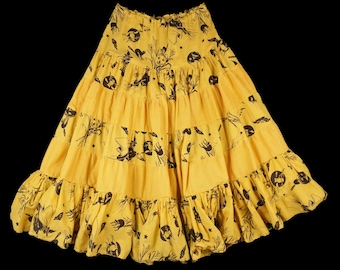 Vintage 1940s Halloween Skirt - Novelty Print - Costume -Prairie Ruffle - Cotton - Witch Pumpkin Moon Star Cat - Small / Medium