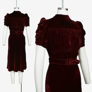 Vintage 1930s Velvet Gown - Ruched Puff Sleeves - Shirred - Belt - Short Sleeve - Wine Red - Small Medium