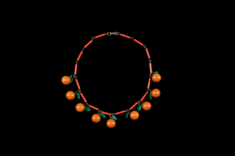 Vintage 1940's Bakelite Necklace Orange Bakelite Fruit Celluloid Green Leaves Dangle Statement Novelty Collectible Jewelry Rare image 1