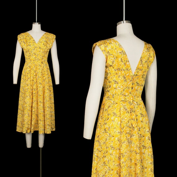 Vintage 1950s Gigi Young Dress - V - Neck - Yello… - image 1