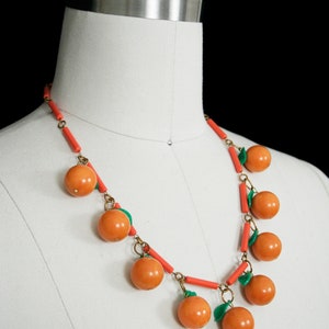 Vintage 1940's Bakelite Necklace Orange Bakelite Fruit Celluloid Green Leaves Dangle Statement Novelty Collectible Jewelry Rare image 8