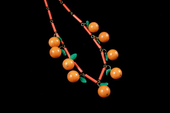 Vintage 1940's Bakelite Necklace - Orange Bakelit… - image 5