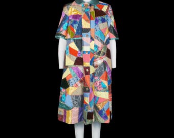 Vintage 1960s Crazy Quilt Robe - House Dress - Peter Pan Collar - Velvet - Patchwork - Button Front