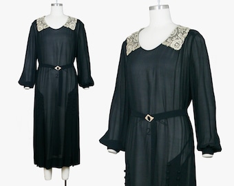 Vintage 1920s Flapper Dress - Flapper - Lace Floral Collar - Black Silk Chiffon - Long Sleeve - Art Deco - Shift - Sheer - Medium Large