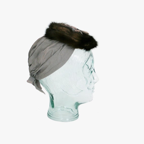 Vintage 1940's Mink Turban - Snood Hat - Topper -