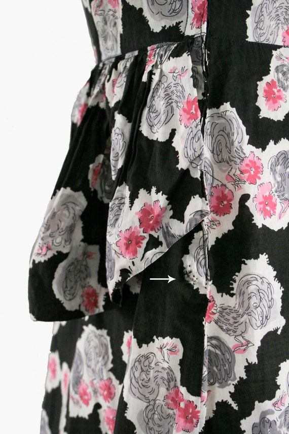 Vintage 1940s Rooster Novelty Print Dress - Chick… - image 8