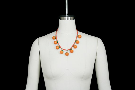 Vintage 1940's Bakelite Necklace - Orange Bakelit… - image 7