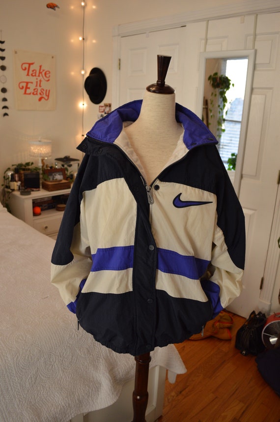 Vintage Nike Puffer Coat