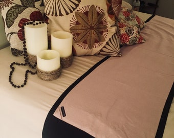 Grounding/earthing Body Sheet-Mat. Bamboo & Silver Conductive Fabric (70:30). Natural. RF/EMF Shielding. Tucking Ends. Rose and Black. 144"