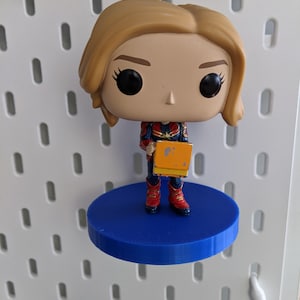 Display FunkoPops on your Ikea Skadis Pegboard!