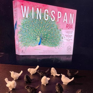 Wingspan Asia - set of 16 birds in black and white to replace the player cubes.