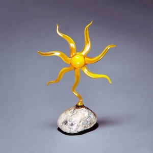 Yellow glass sun on the stone / Glass sun decor / Bright glass home accent / Gift for mom, kid / Yellow glass figurine / Sun ornament
