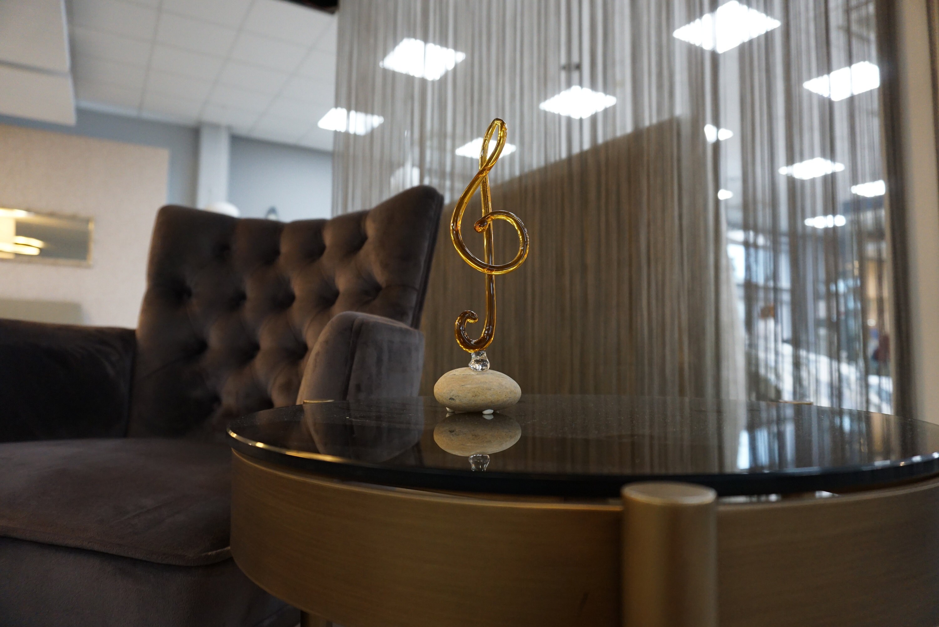 Gold Yellow Glass Treble Clef Statue / Music School Graduation Etsy UK