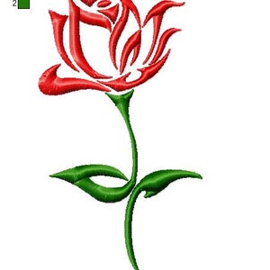 Puede incluir: Un dise&ntilde;o de bordado estilizado rojo y verde de una rosa. La rosa mide 7,29 cm por 13,01 cm y tiene 4756 puntadas.
