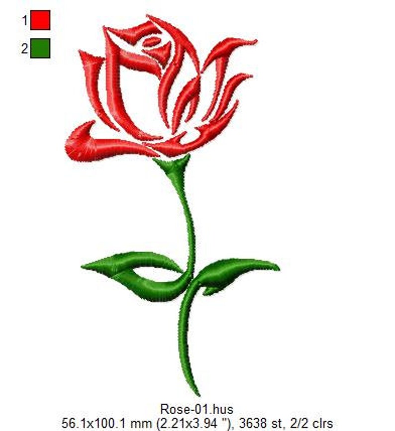 Puede incluir: Dise&ntilde;o de bordado estilizado de una rosa roja y verde con tallo y hojas. El dise&ntilde;o mide 56,1 mm por 100,1 mm y tiene 3638 puntadas.