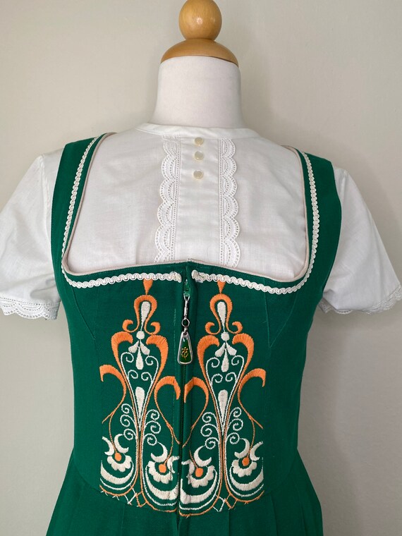 Vintage 50s German Dirndl Jumper Oktoberfest Embro