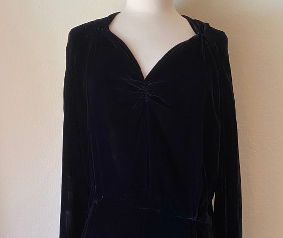 Vintage 30s Black Velvet Evening Dress LG