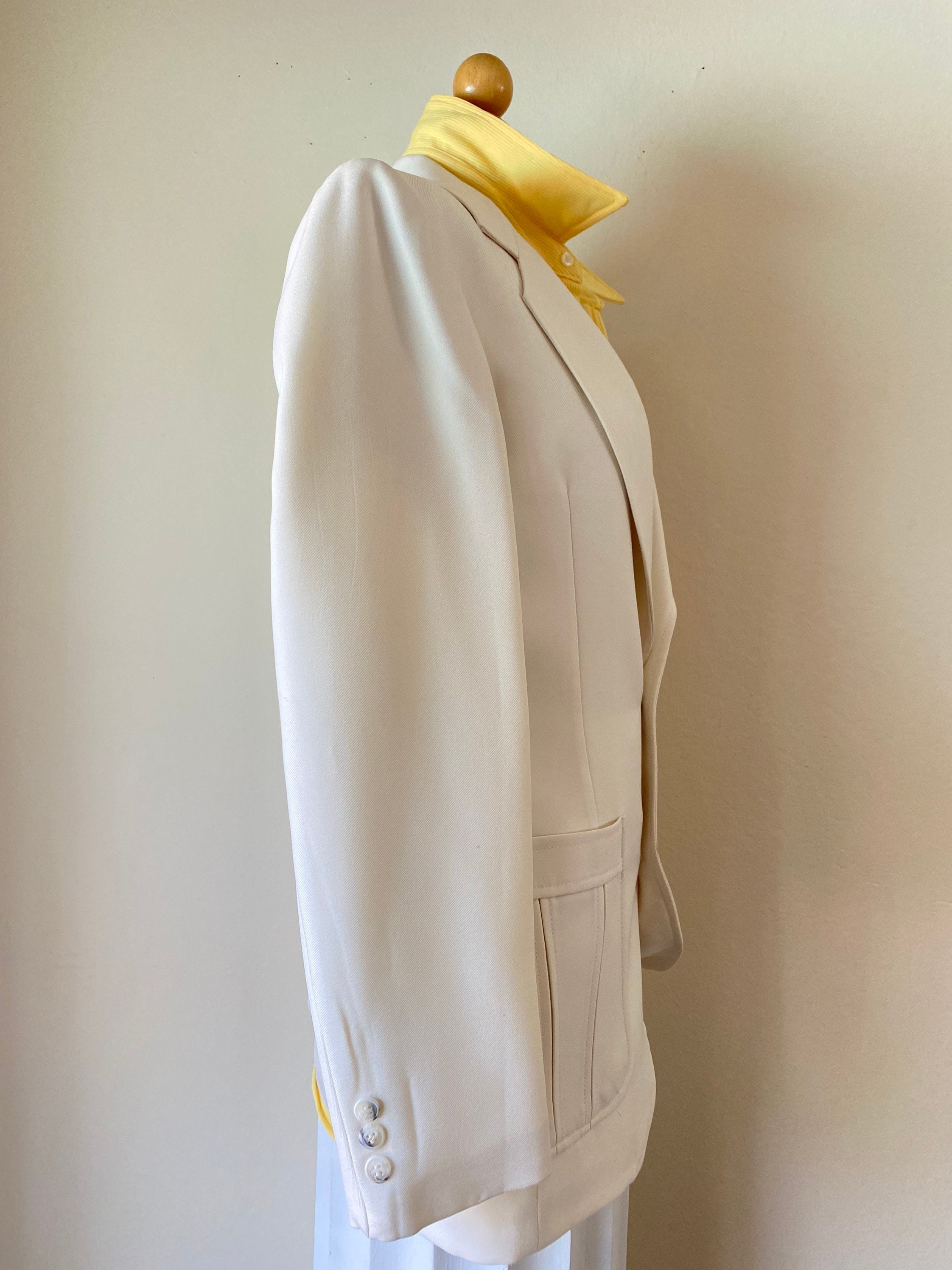 70s Angels Flight 3 Pc Suit 38R Jacket Vest Pants - Etsy Israel 70s Angels Flight 3 Pc Suit 38R Jacket Vest Pants - Etsy Israel