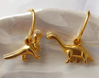 Gold dinosaur earrings, Gift for him, Aesthetic half hoops, T-rex dangle hoops, Jurassic park earrings, Dainty mismatched charm hoops