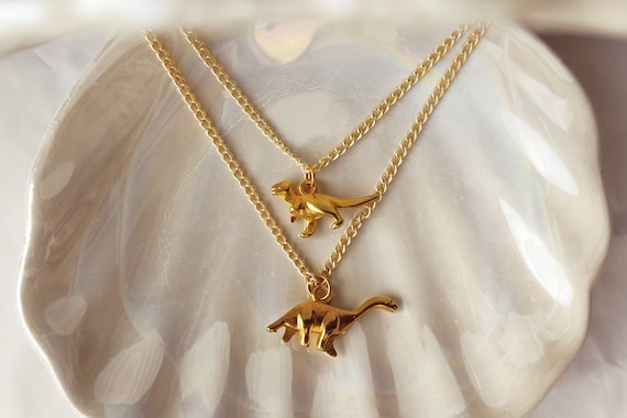 YIZIZAI Retro Punk Dinosaur Necklace for Women Men Animal Eotriceratops Pendant  Necklaces Choker Charm Jewelry Valentine's Gifts - AliExpress