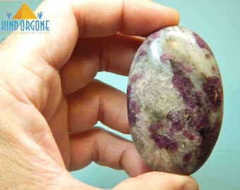 Pink Garnet Palmstone Crystal 91g, Healing Crystals Palm Stone (EPG)