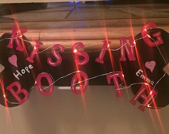 Dog Kissing Booth Sign with Lights. A must have for every pet owner!