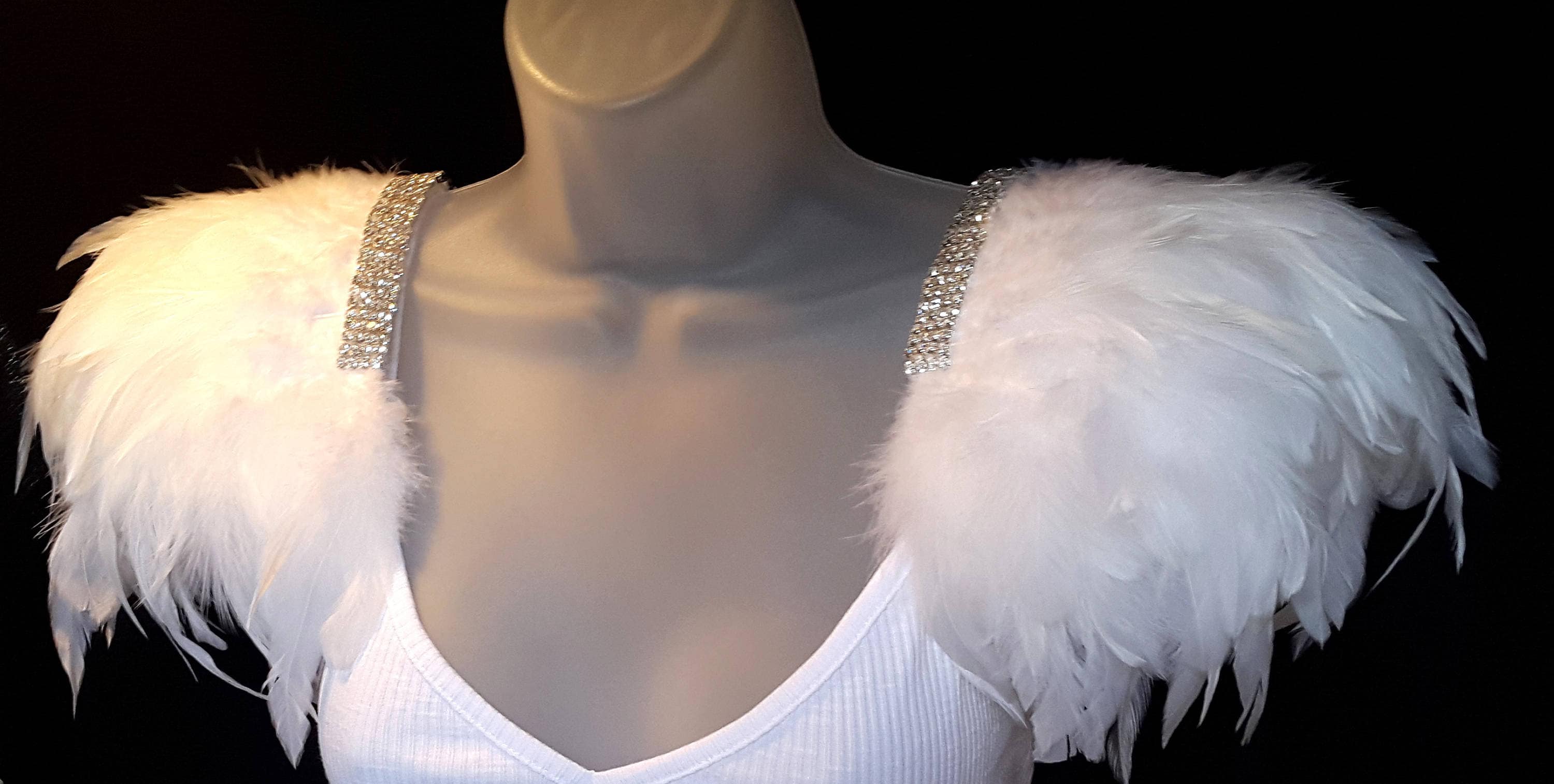 Свадебное Платье С Перьями На Рукавах фото 4