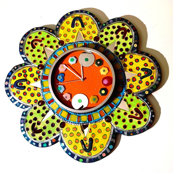 horloge"fleur pop"   peinture  et-mosaïque couleurs diam.50cmdécoration murale