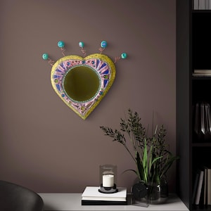 Handmade heart mirror, unique wall decoration, painting and mosaic, romantic gift for little girls, women, pop art and vintage style.