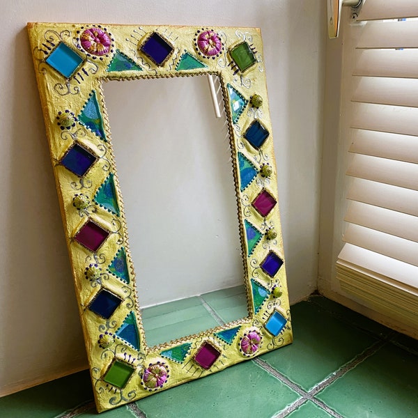 miroir mosaïque et peinture  "vanille dragon "décoration murale 41 X 26cm